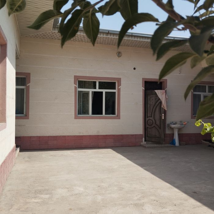 Uy sotiladi bozsuvda