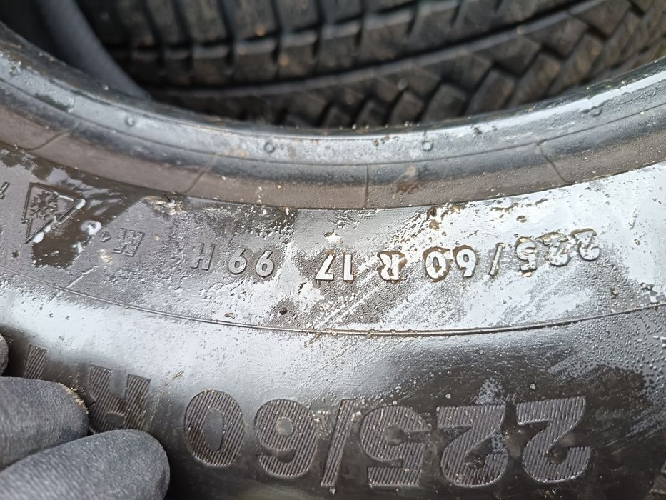 Anvelope MS iarna 225 60 17 continental 2017 6-7mm