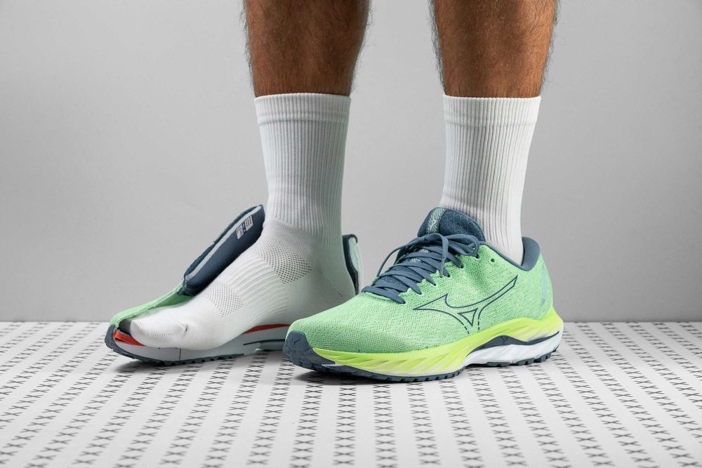 Adidasi Mizuno Wave Inspire 19