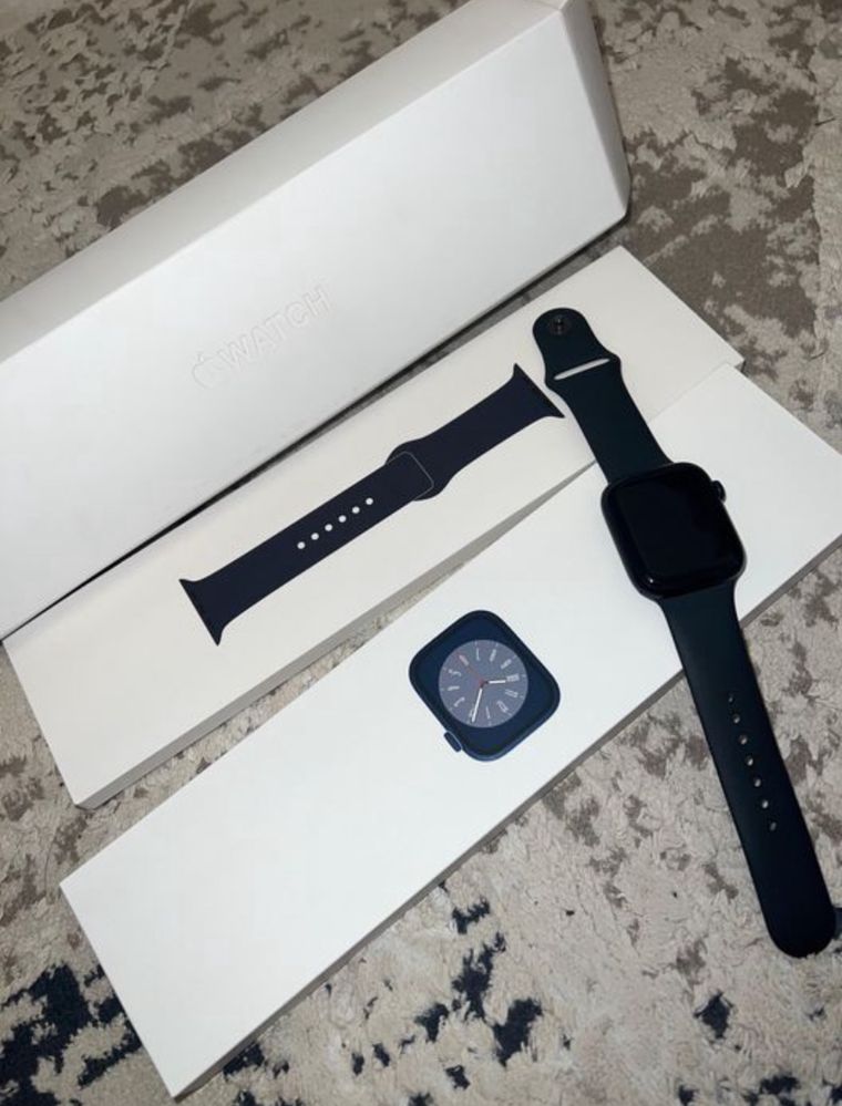 Apple watch 8 45mm как новый