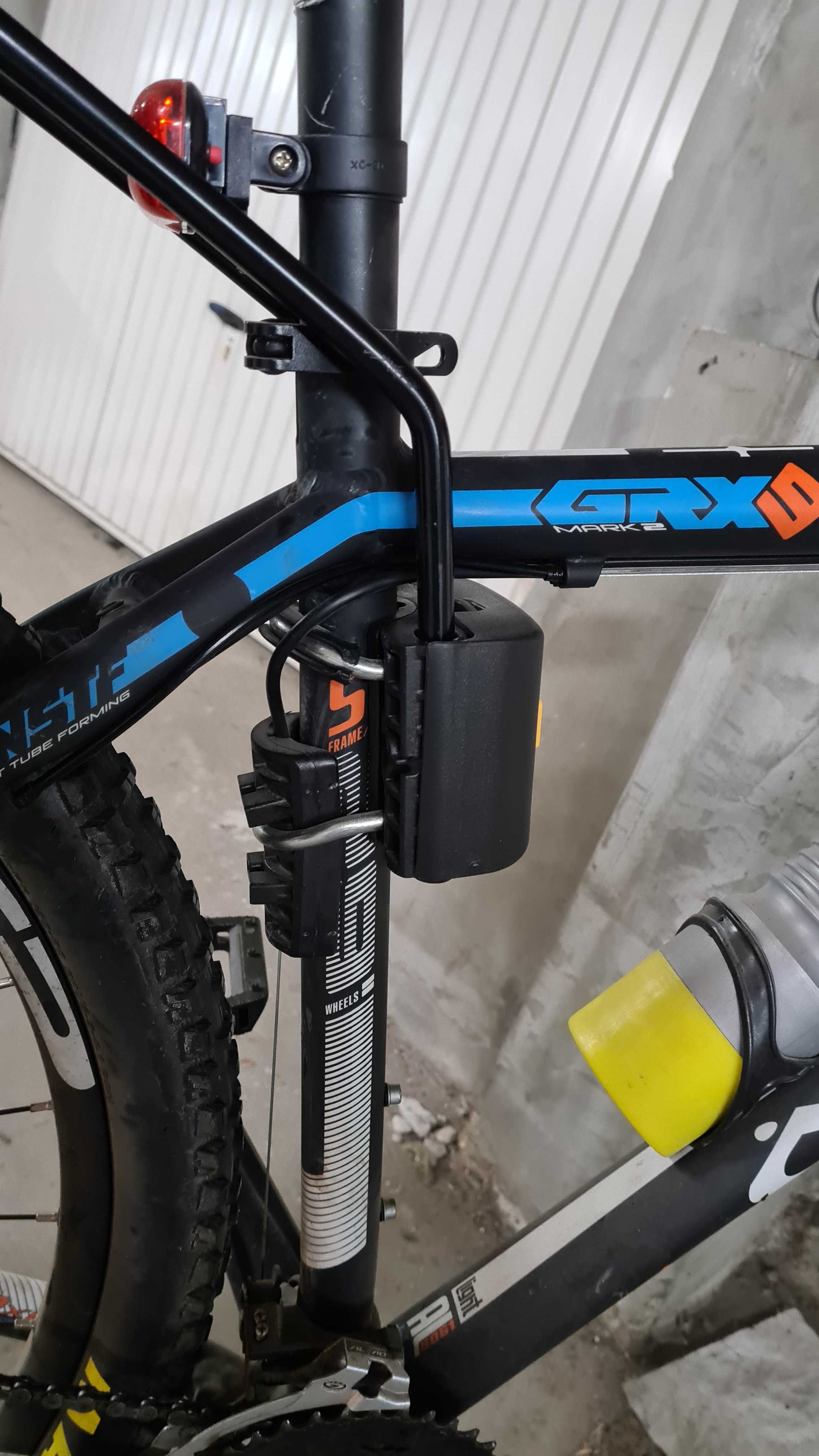 BELLELI TIGER standard B-FIX бял - столче за велосипед