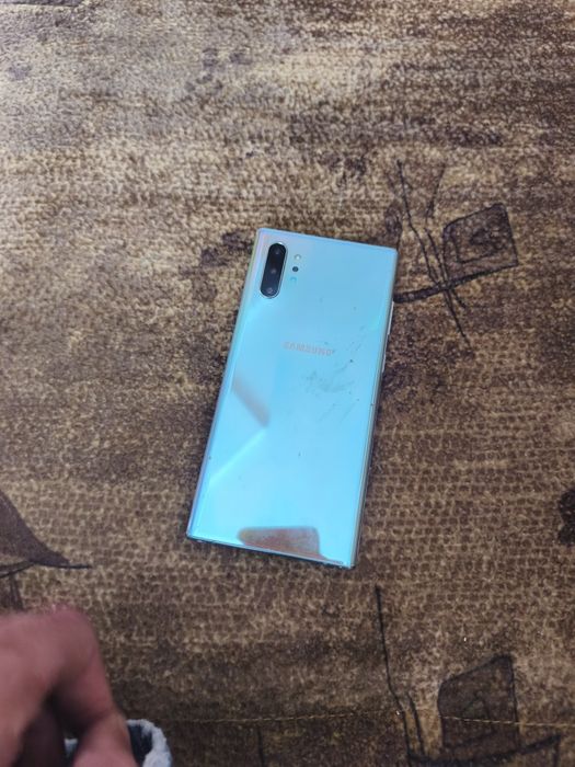 Vând samnsung note 10 plus
