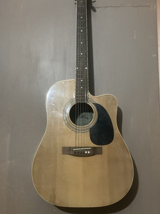 Ремонт гитар и музыкальных инструментов