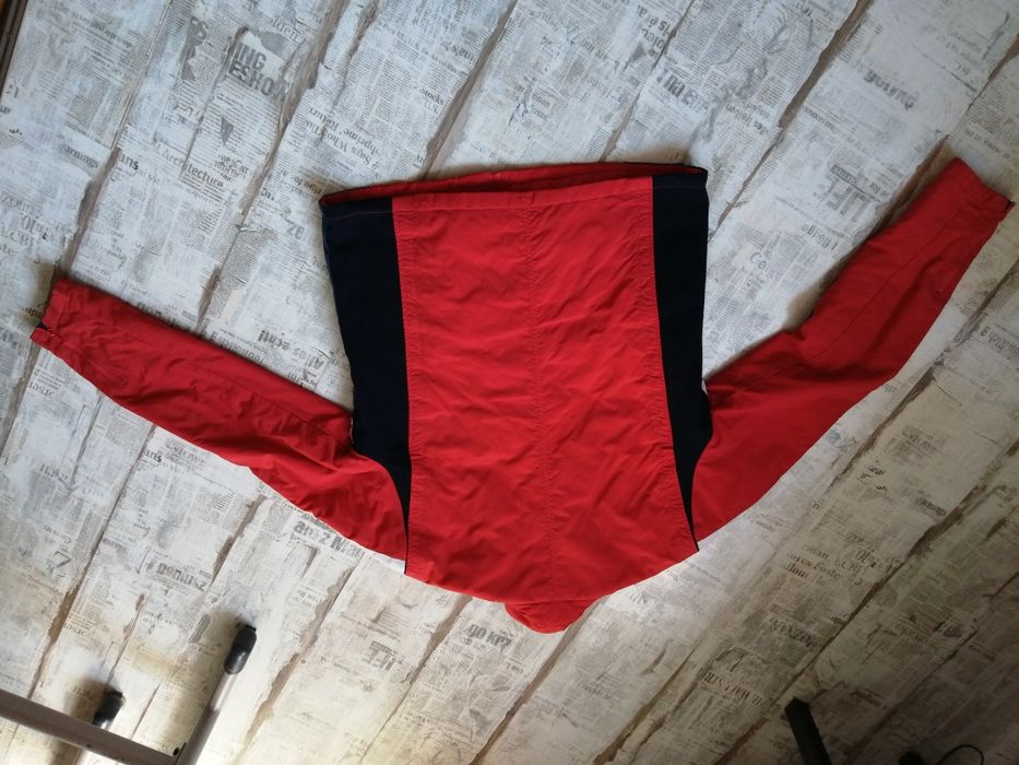 Vând geaca de barbati