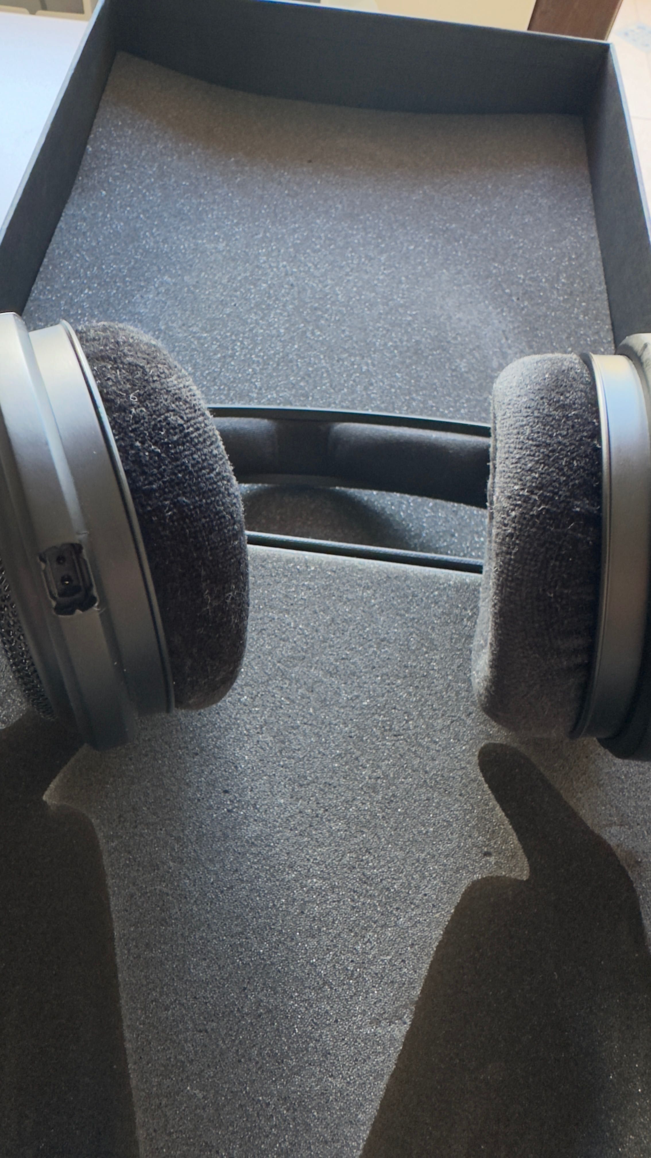 Продавам слушалки Sennheiser 660S