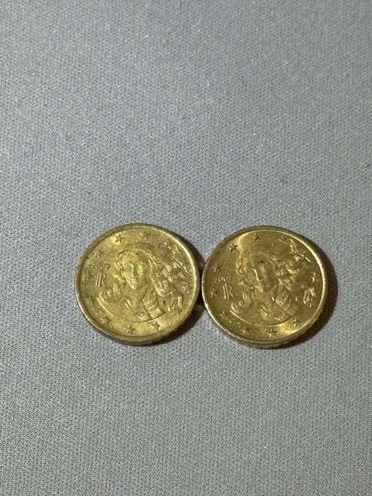 Vand monede de colectie