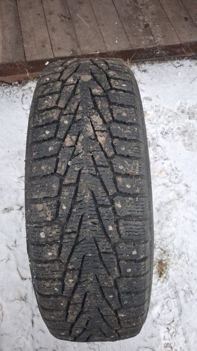 Продам зимние шины