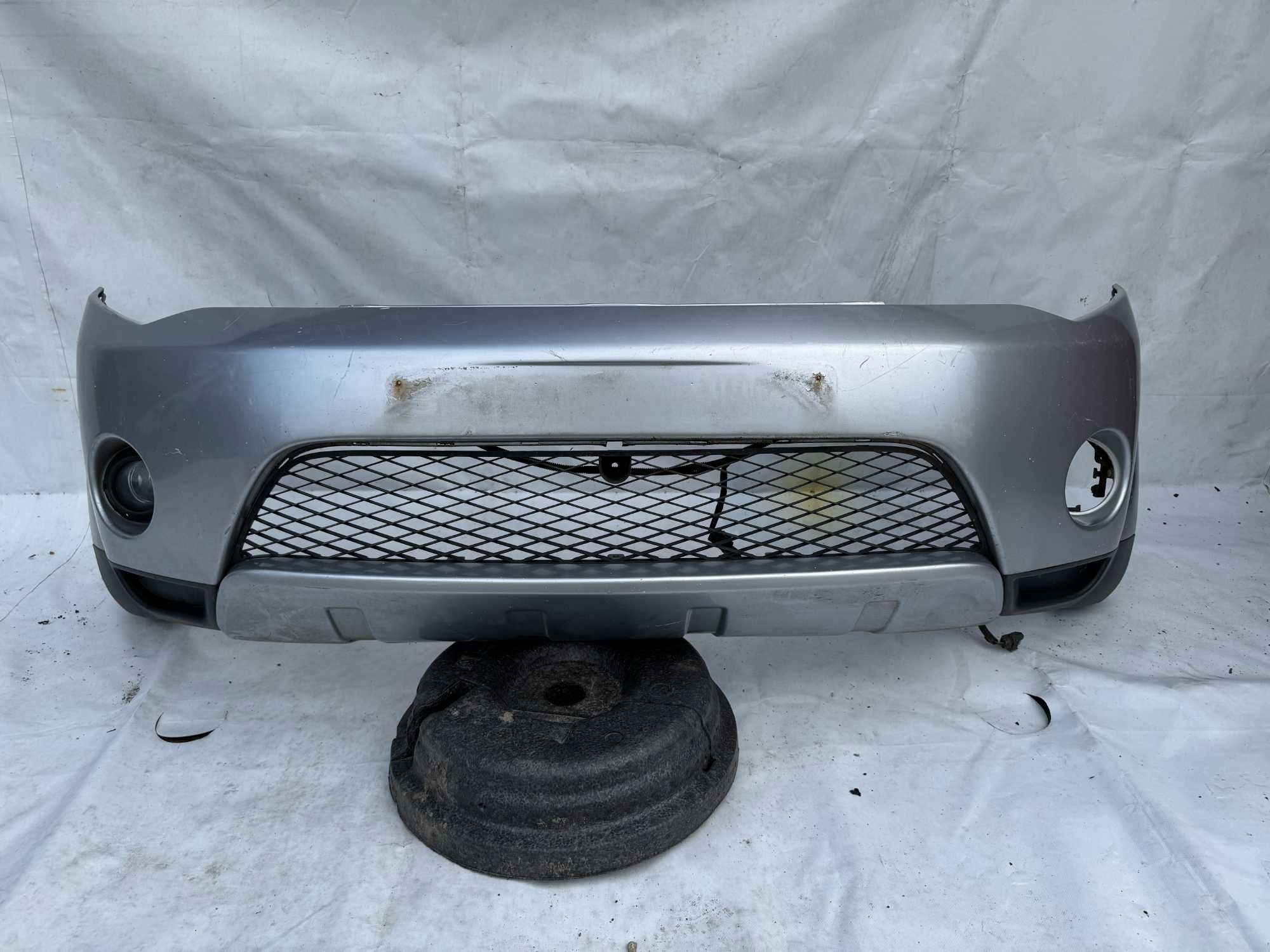 Bara Fata Mitsubishi Outlander 2