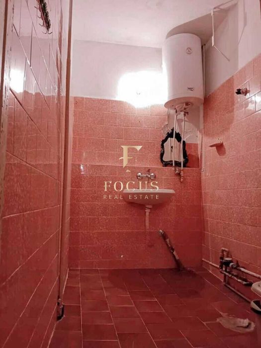 Продава се Тристаен апартамент в Пловдив, Изгрев - 58 кв.м за 826 €/кв.м - Снимка #5