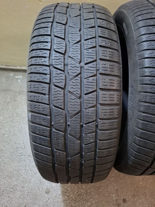 Anvelope Iarna CONTINENTAL 225 55 R 17 Dot 2618