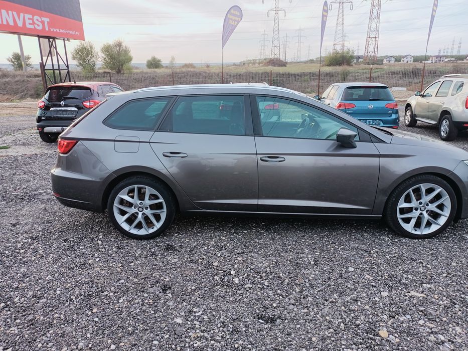 Seat Leon FR 2.0 Tdi
* Motorizare 2.0 TDI/150 CP
* Echipare Full FR
*