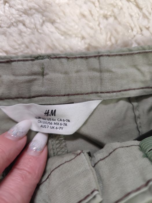 Pantaloni scurți hm 6/7 ani
