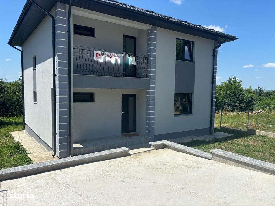 Casa noua cu 5 camere in zona Barnova - Visan