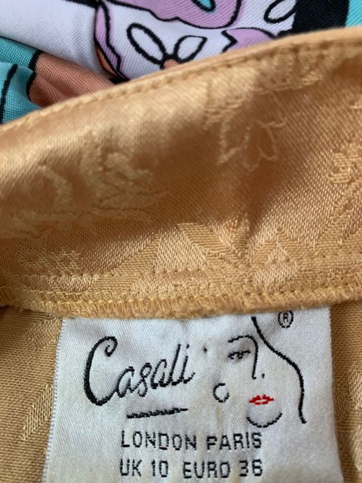 rochie noua bej lucioasa