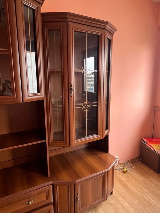 Запазена дървена секция