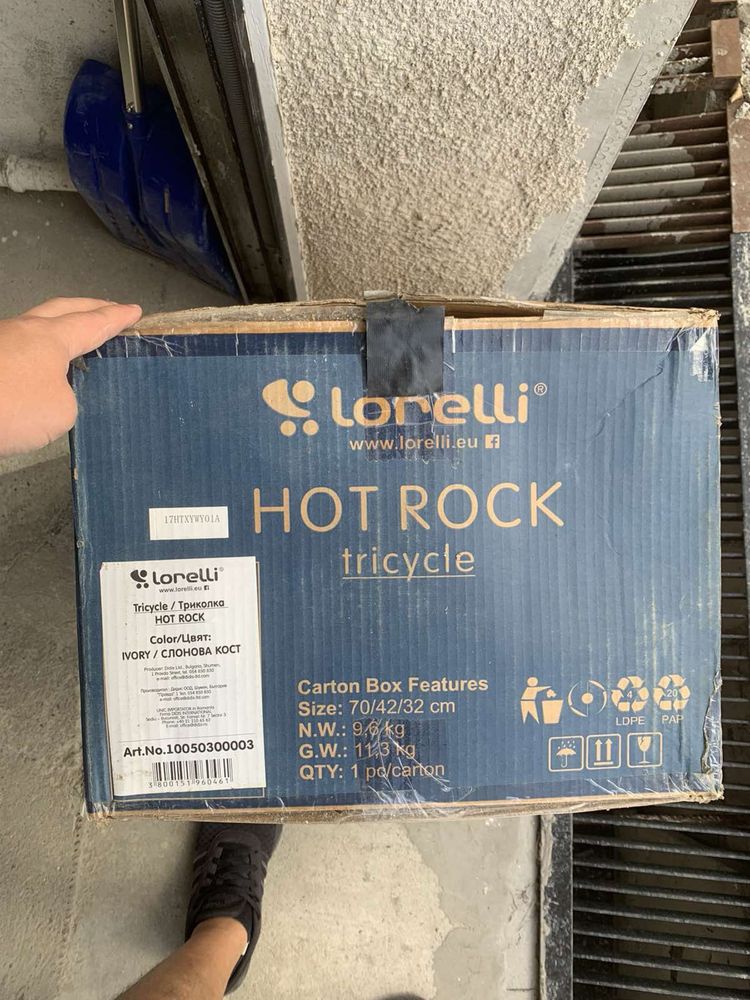 Lorelli Hot Rock триколка