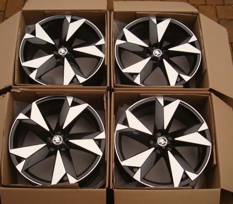 Jante Negre R 19  Skoda Kodiak Octavia VRS Superb Karoq Enyaq Yeti