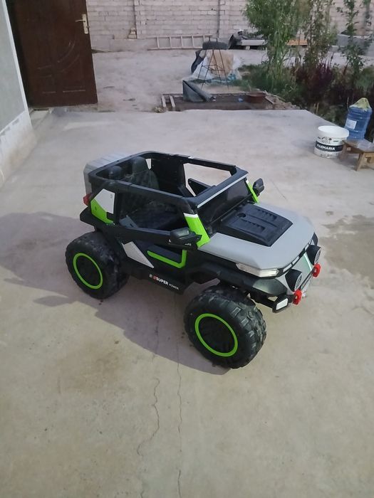 Jeep detiskiy mashina