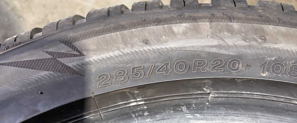 Bridgestone 285/40R20- Stare foarte buna, livrare rapida, garantie!