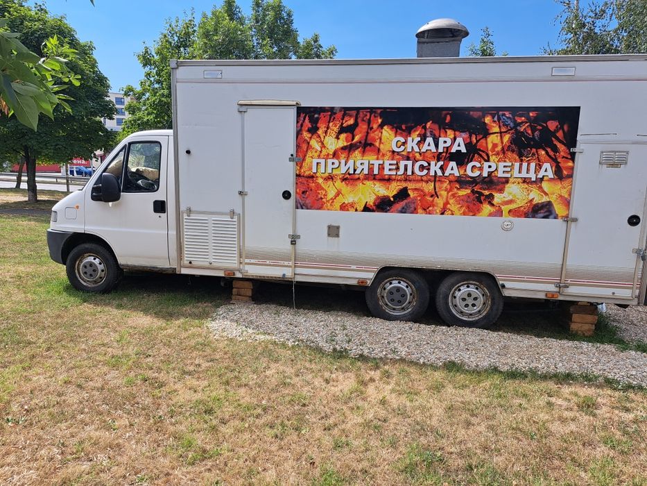 Продавам кемпер за скара