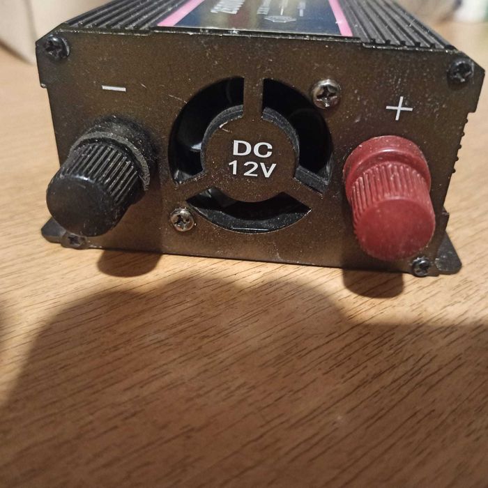 Invertor 2600 w  unda modificata