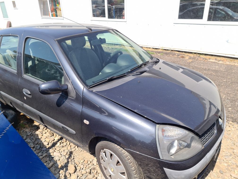 Dezmembrez Renault Symbol 1.4 1.6 16v,1.5dci euro3si4