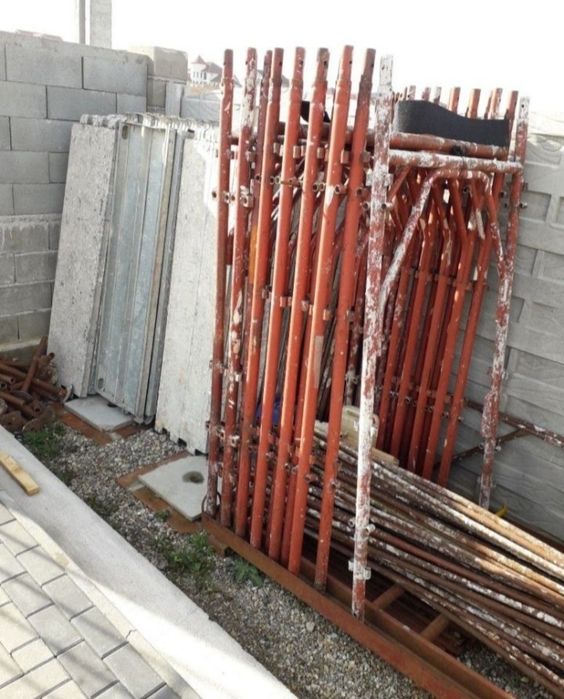 Schela metalica Oradea de inchiriat
