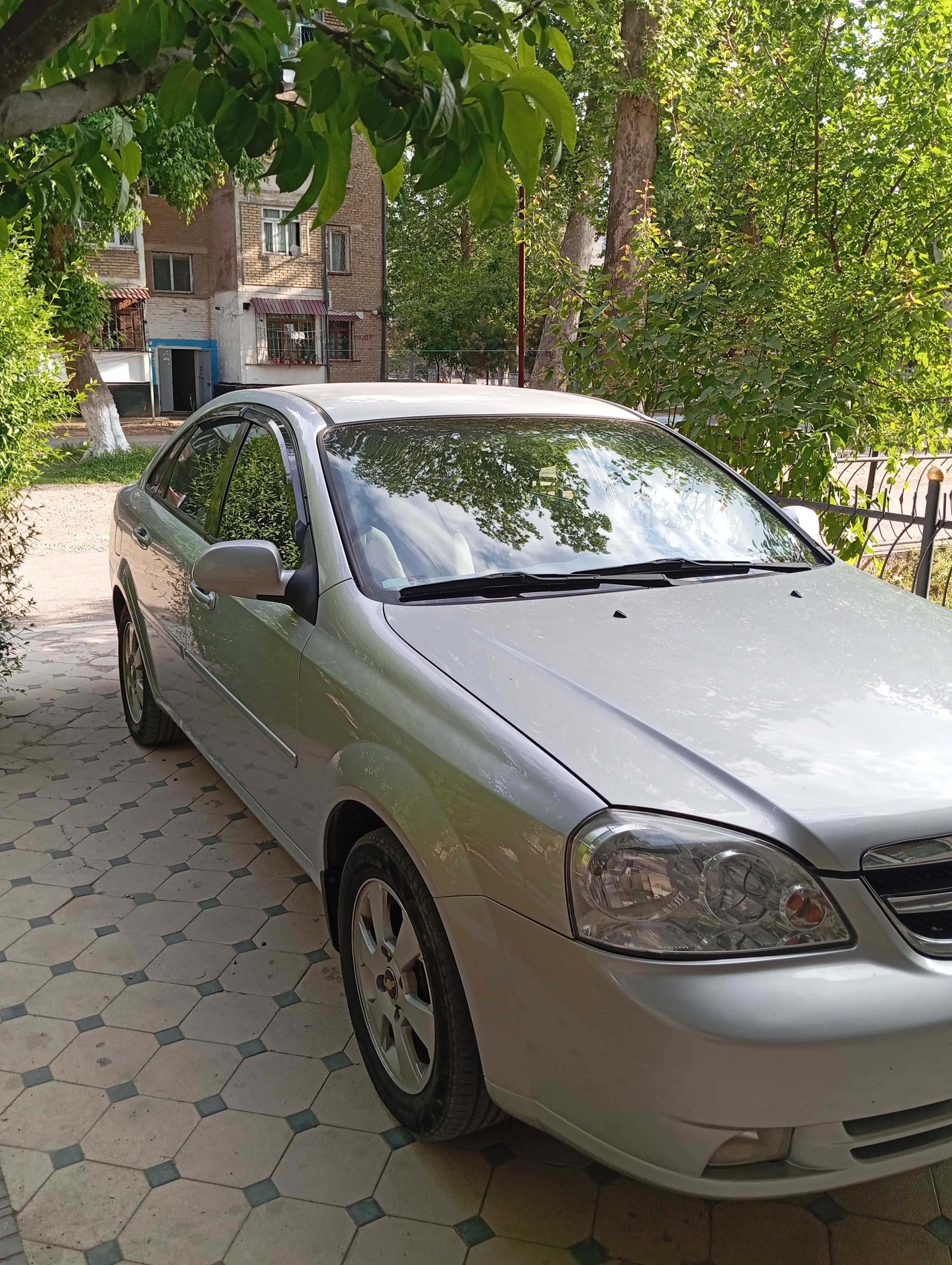 Chevrolet Optra 1.6 , экспортный вариант,для Дубаи,иномарка