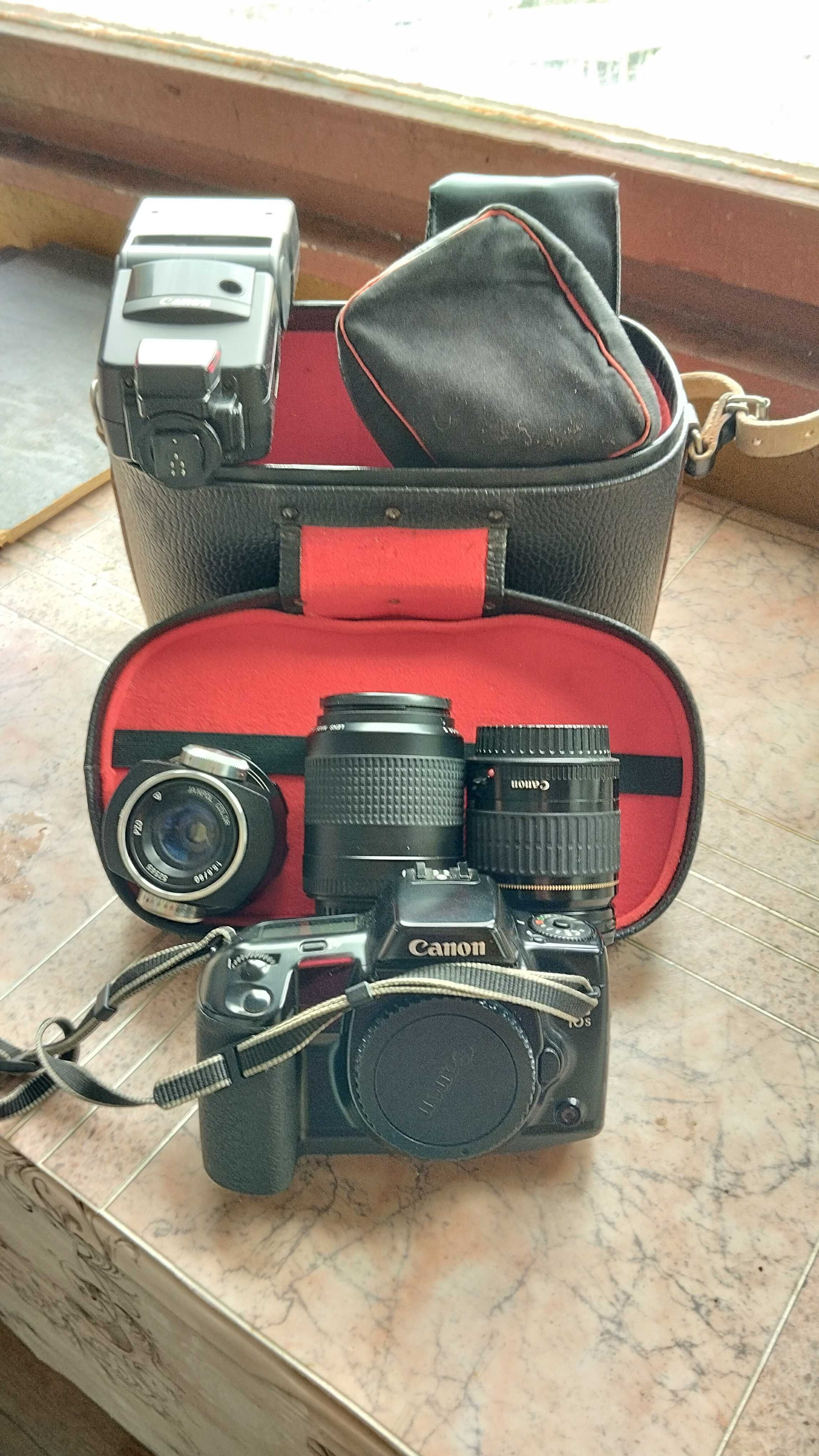 Комплект фотоапарат Canon