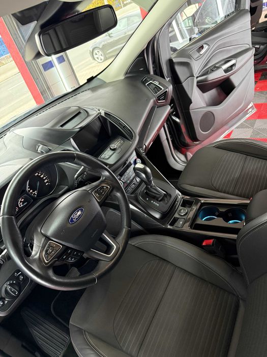 Ford Kuga Titanium / 2.0Tdci / 2018 / 4x4 IAWD / Automata / 180 CP