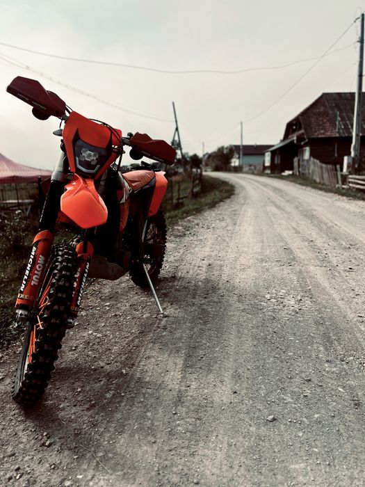 Vand sau schimb KTM 450exc