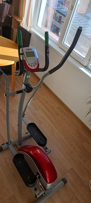 Крос-тренажор работи отлично