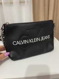 Чанта Calvin Klein, Kendall and Kylie, Pull and bear