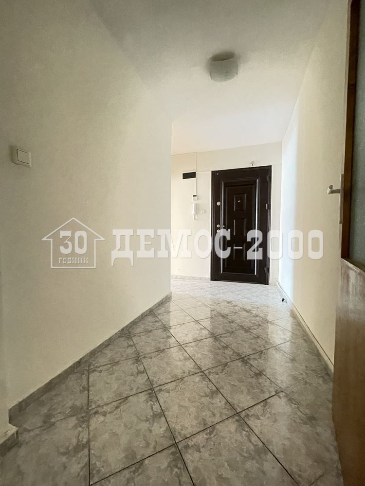 Дава се под наем Офис в Варна, Завод Дружба - 120 кв.м за 739.5 € - Снимка #10