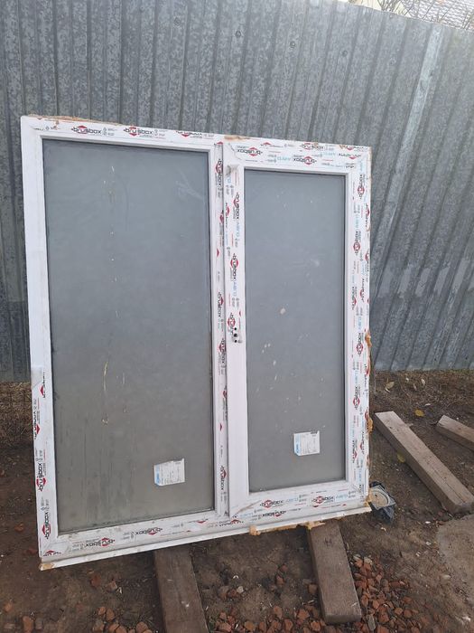 Продам пластиковое окно