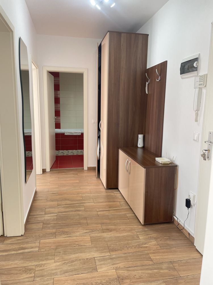 Apartament doua camere decomandat