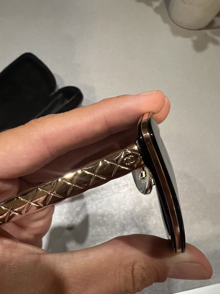 Слънчеви очила Chanel