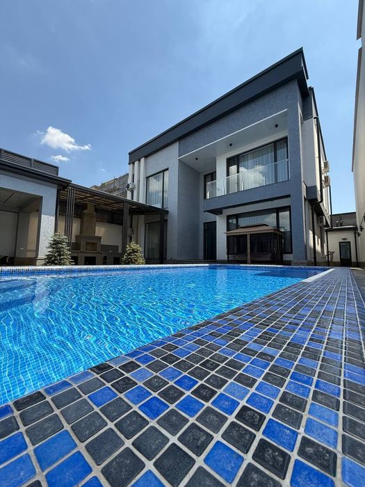 Продается дом 5 соток, ор-р: Геофизика, 2 уровня 320 м²