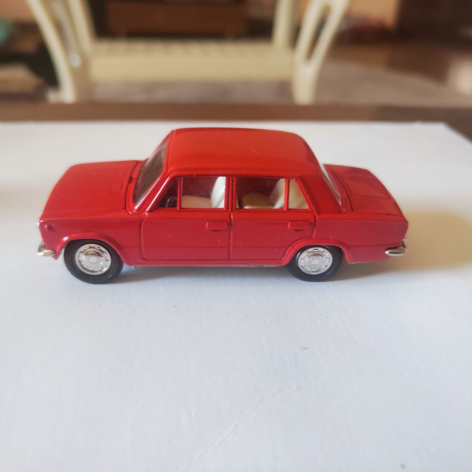 Продам модель авто производства СССР