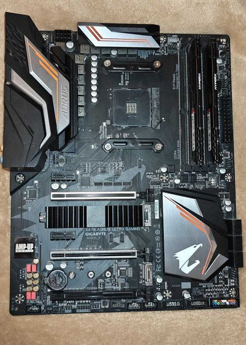 Gigabyte X470 Aorus Ultra Gaming+16GB RAM DDR4 3000MHZ+CoolerIDCooling