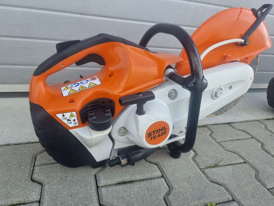 Stihl ts 420 Drujbă de taiat beton cu disc diamantat
Professional
2.40