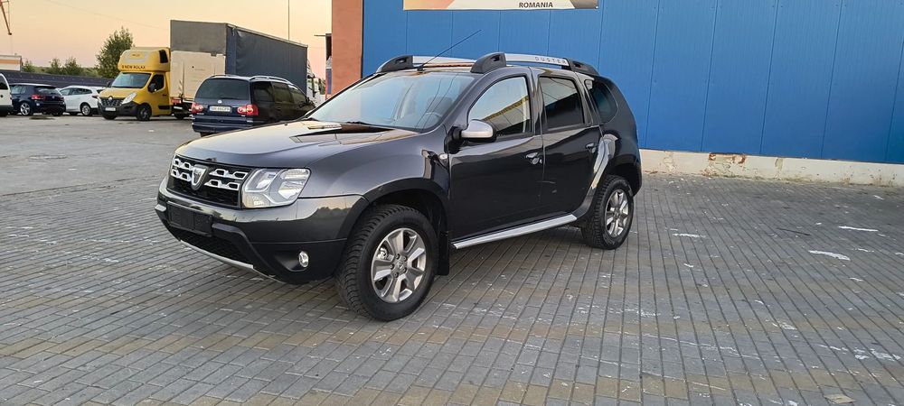 Dacia Duster 4x4 1,5 DCI 110cp. 2015, Navi, AC, Încălzire scaune, Senzori parcare,