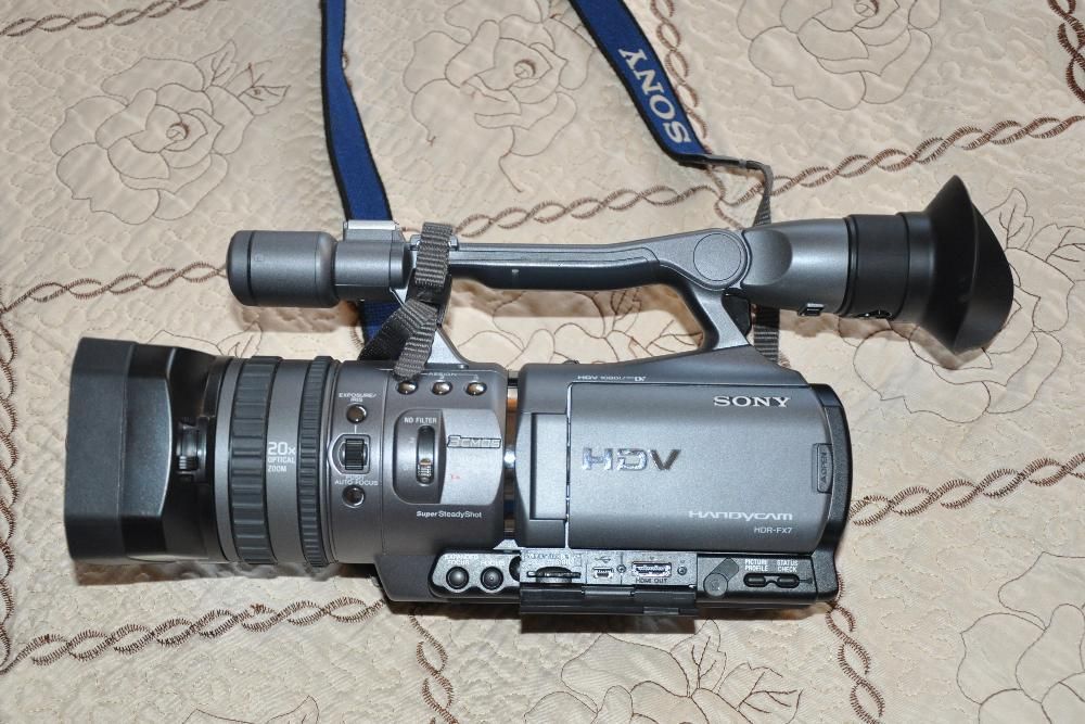 Sony HDR-fx7 și accesorii.