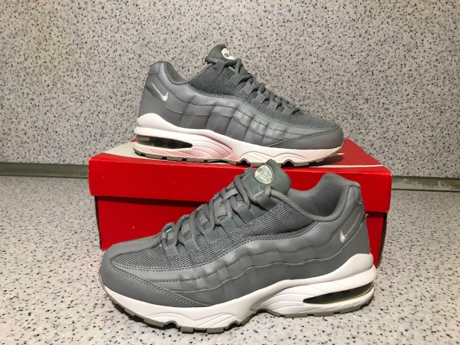 ОРИГИНАЛНИ *** Nike Air Max 95 / Wolf Grey