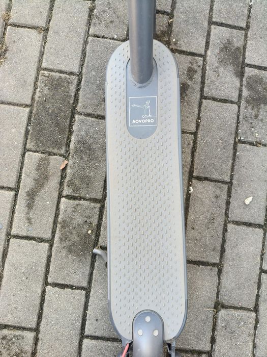 Vând trotineta electrica AovoPro