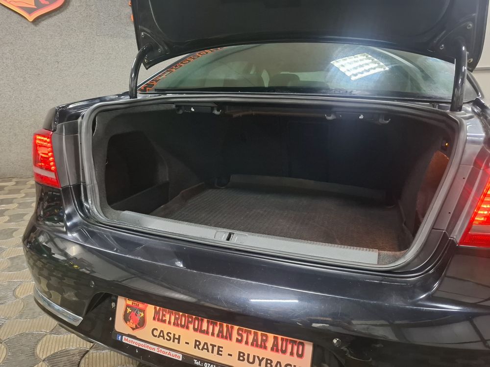 VW Passat 2011 Euro5 BiXenon LED/Piele GARANTIE •Rate Fixe-Avans O%