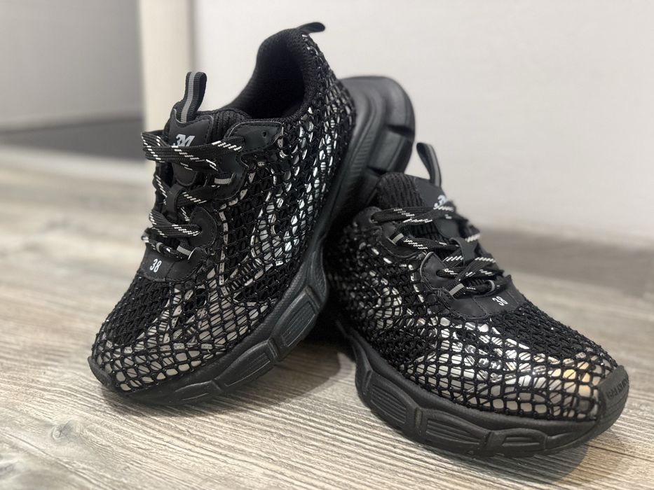 Маратонки с камъчета 3XL