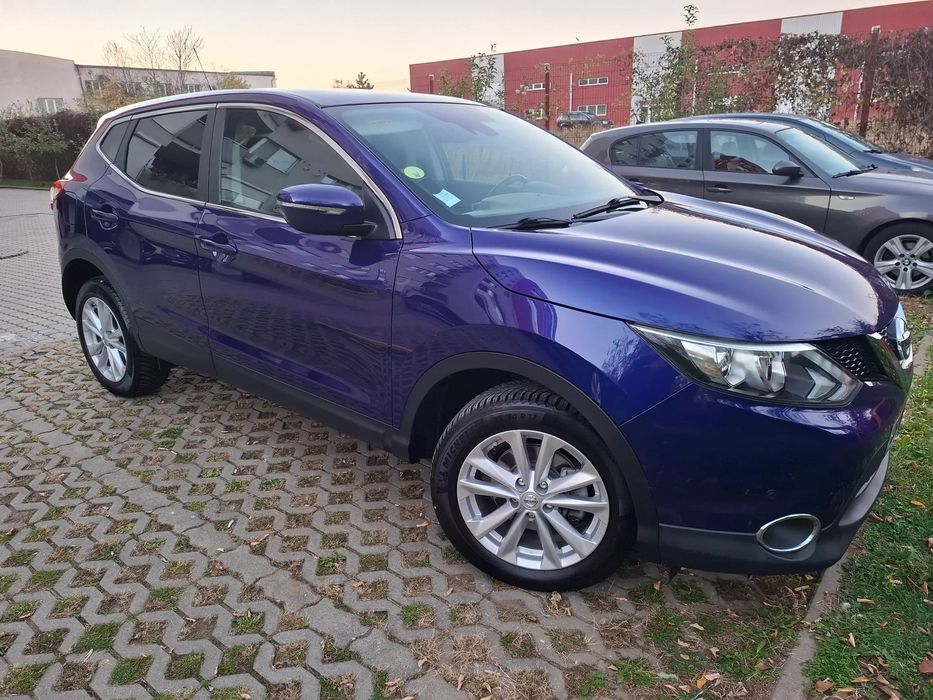Nissan Qashqai Nissan Qashqai 1.6.Dci. 130cp. Carte Sevice