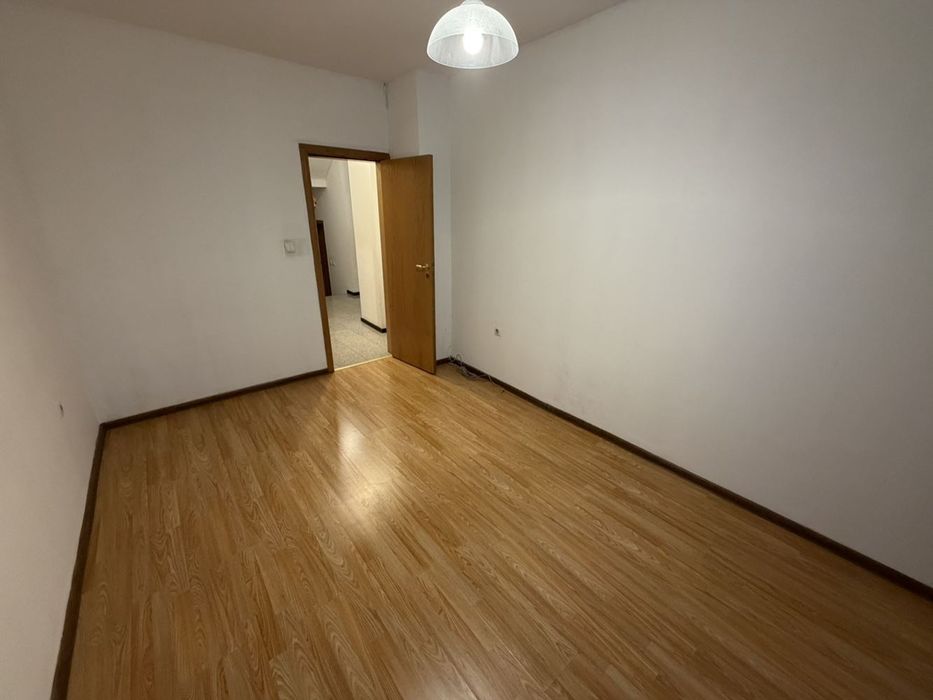 3-стаен в София-Манастирски Ливади площ 120 цена 1300