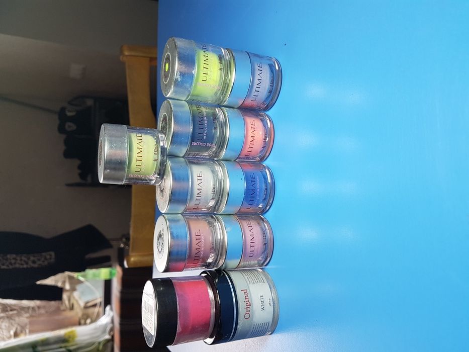 За 3000 т. Акриловая пудра для наращивания ногтей